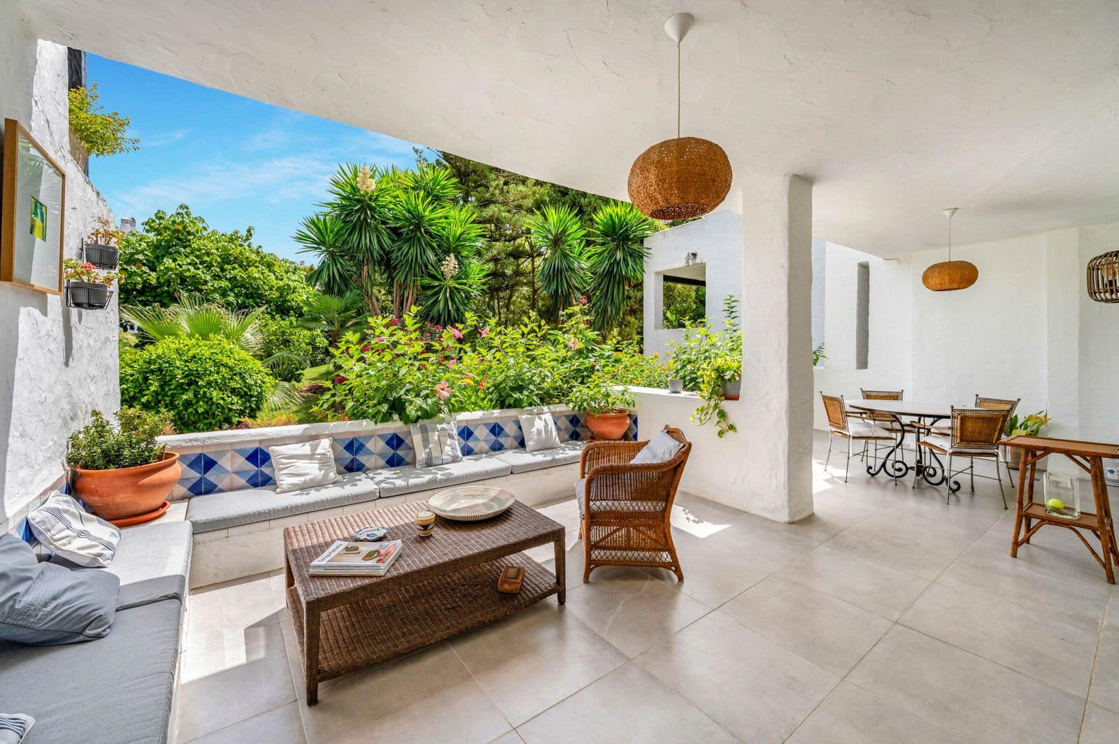 2 bedroom Apartment for sale in Golden Mile - € 2,425,000 (Ref: 9967341)