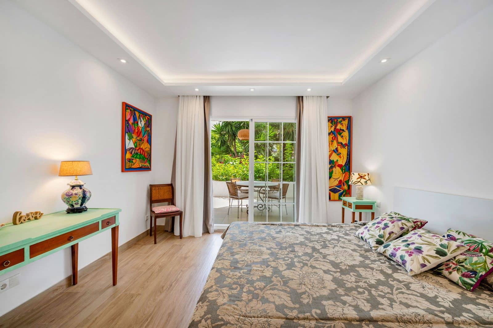 2 bedroom Apartment for sale in Golden Mile - € 2,425,000 (Ref: 9967341)