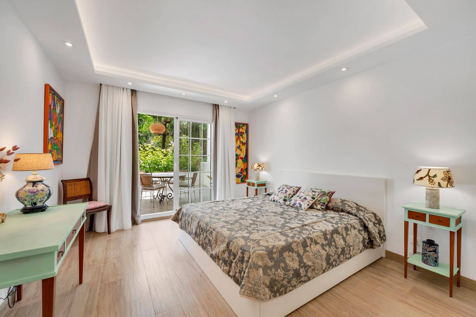 2 bedroom Apartment for sale in Golden Mile - € 2,425,000 (Ref: 9967341)
