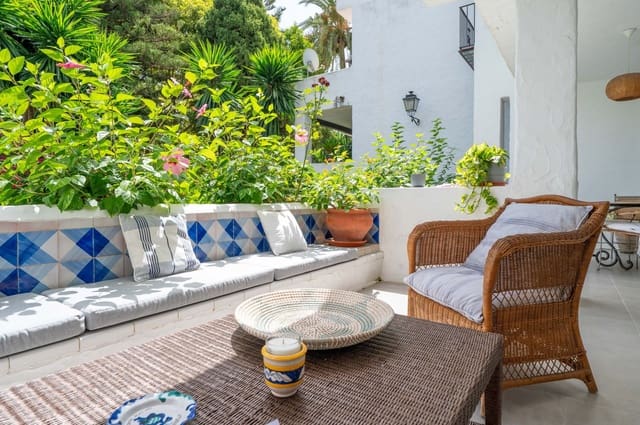 2 soverom Leilighet til salgs i Golden Mile, Marbella - € 2 425 000 (Ref: 9967341)