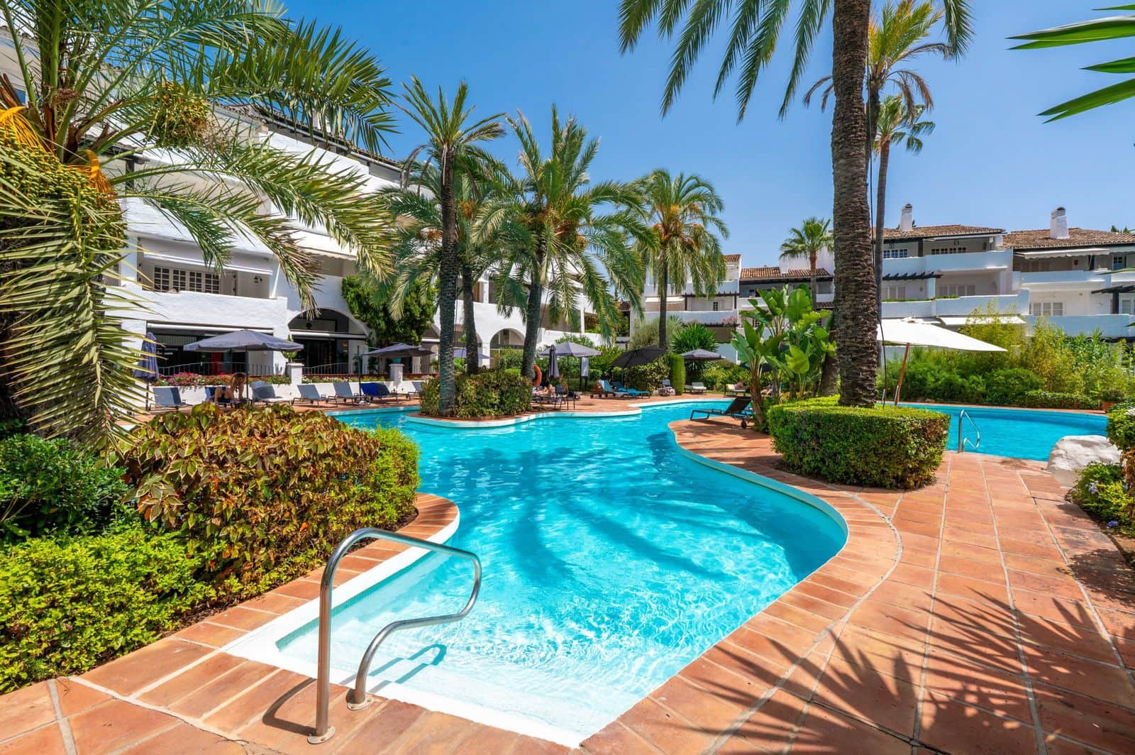 2 bedroom Apartment for sale in Golden Mile - € 2,425,000 (Ref: 9967341)