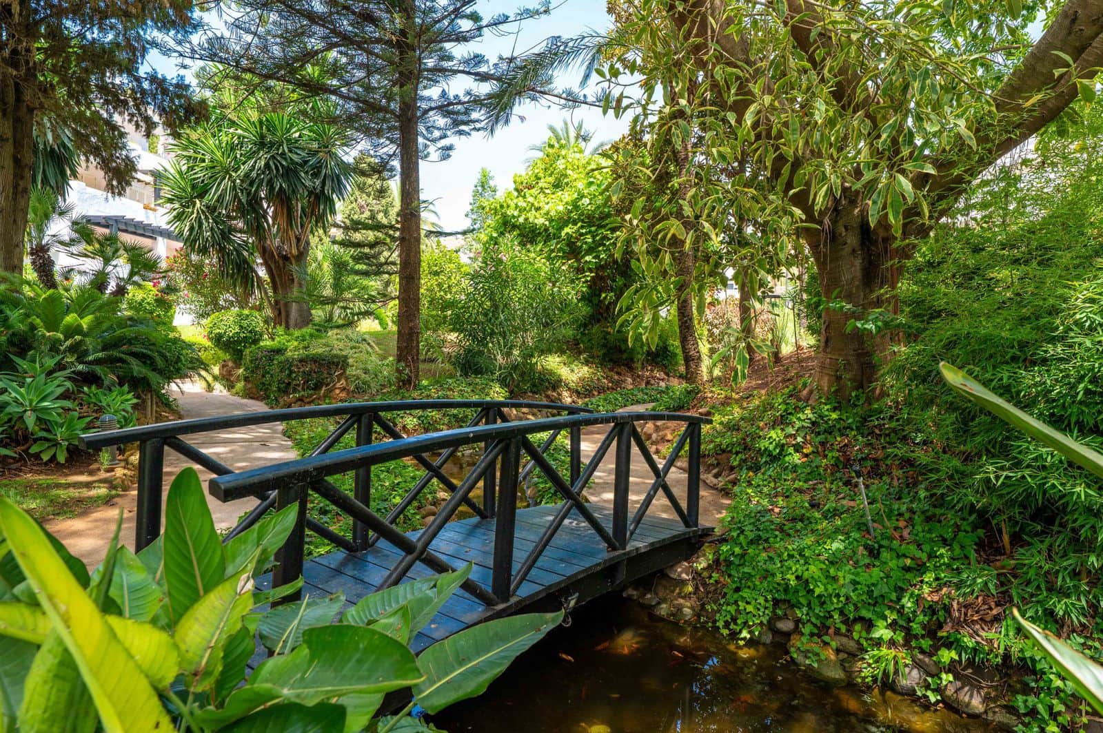 2 bedroom Apartment for sale in Golden Mile - € 2,425,000 (Ref: 9967341)