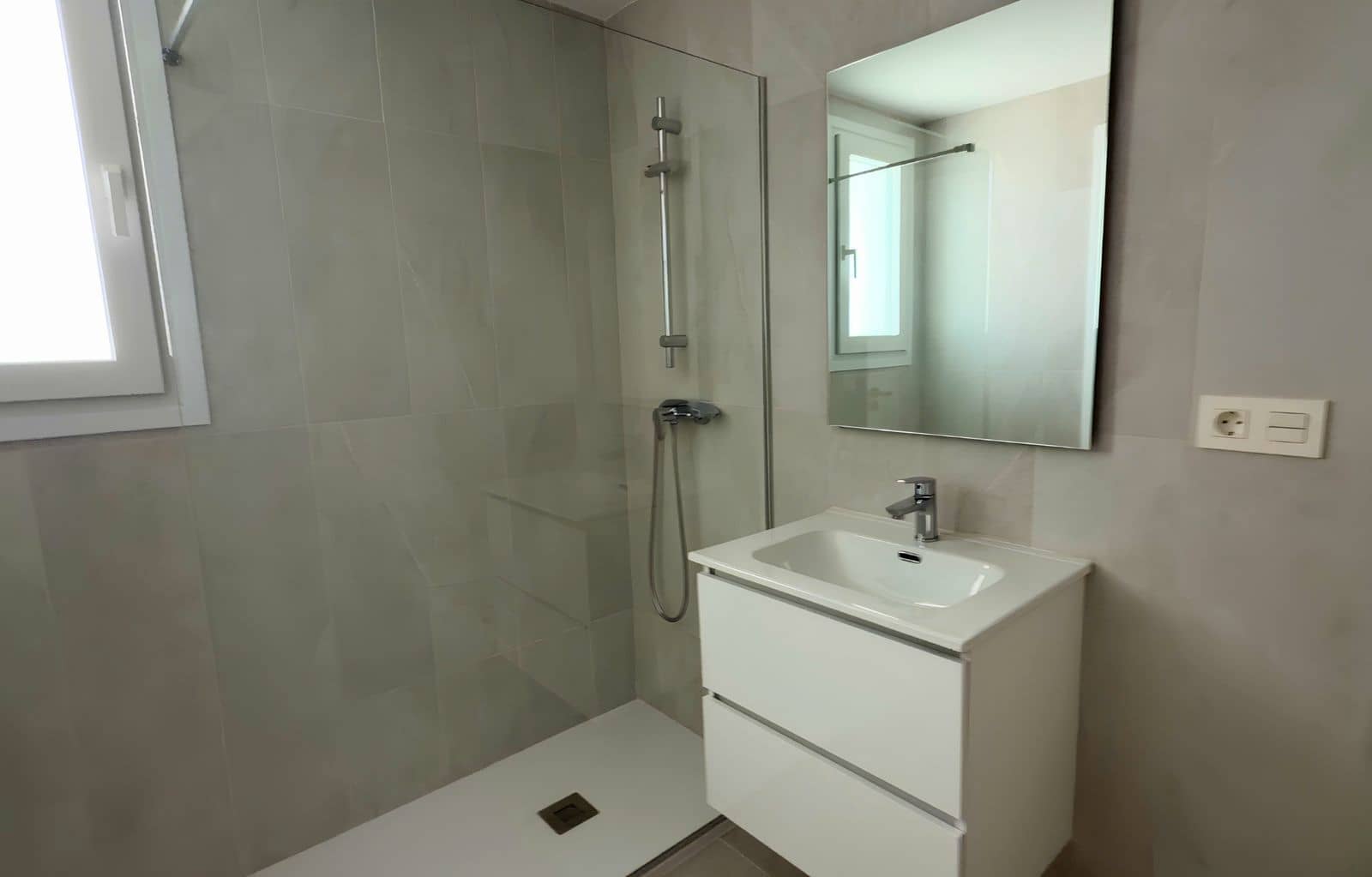 2 soveværelse Penthouse til salg i La Cala de Mijas - € 575.000 (Ref: 9967344)