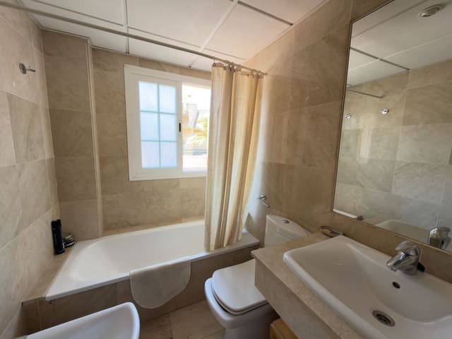 1 soverom Penthouse til salgs i Elviria, Marbella - € 430 000 (Ref: 9967360)