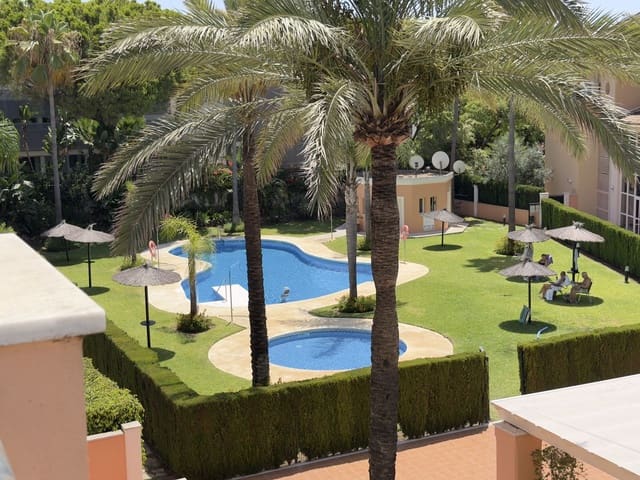 1 soverom Penthouse til salgs i Elviria, Marbella - € 430 000 (Ref: 9967360)