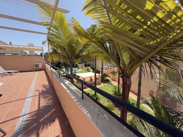 1 soverom Penthouse til salgs i Elviria, Marbella - € 430 000 (Ref: 9967360)
