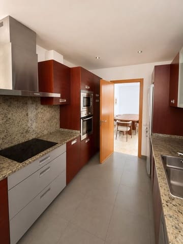 3 sovrum Lägenhet till salu i Los Monteros, Marbella - 425 000 € (Ref: 9967361)
