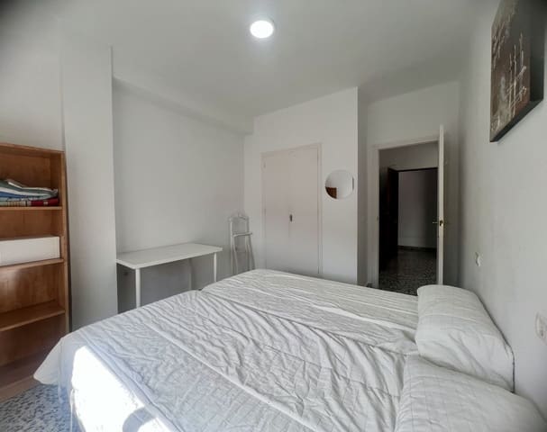 3 makuuhuone Huoneisto myytävänä paikassa Centro Historico, Málaga kaupunki - 330 000 € (Ref: 9967363)