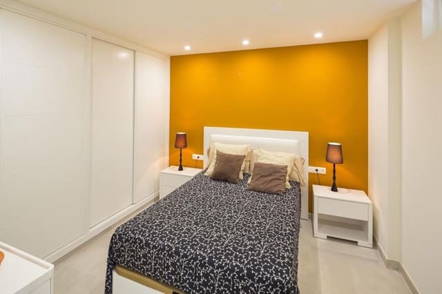 3 slaapkamer Penthouse te koop in Nueva Andalucia, Marbella - € 499.000 (Ref: 9967367)