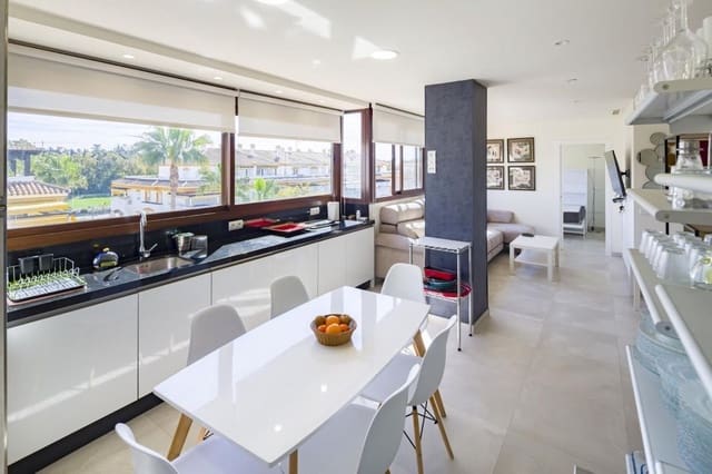 3 slaapkamer Penthouse te koop in Nueva Andalucia, Marbella - € 499.000 (Ref: 9967367)