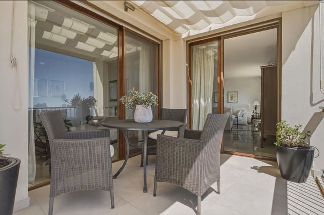 3 sovrum Lägenhet till salu i Los Monteros, Marbella - 550 000 € (Ref: 9967371)