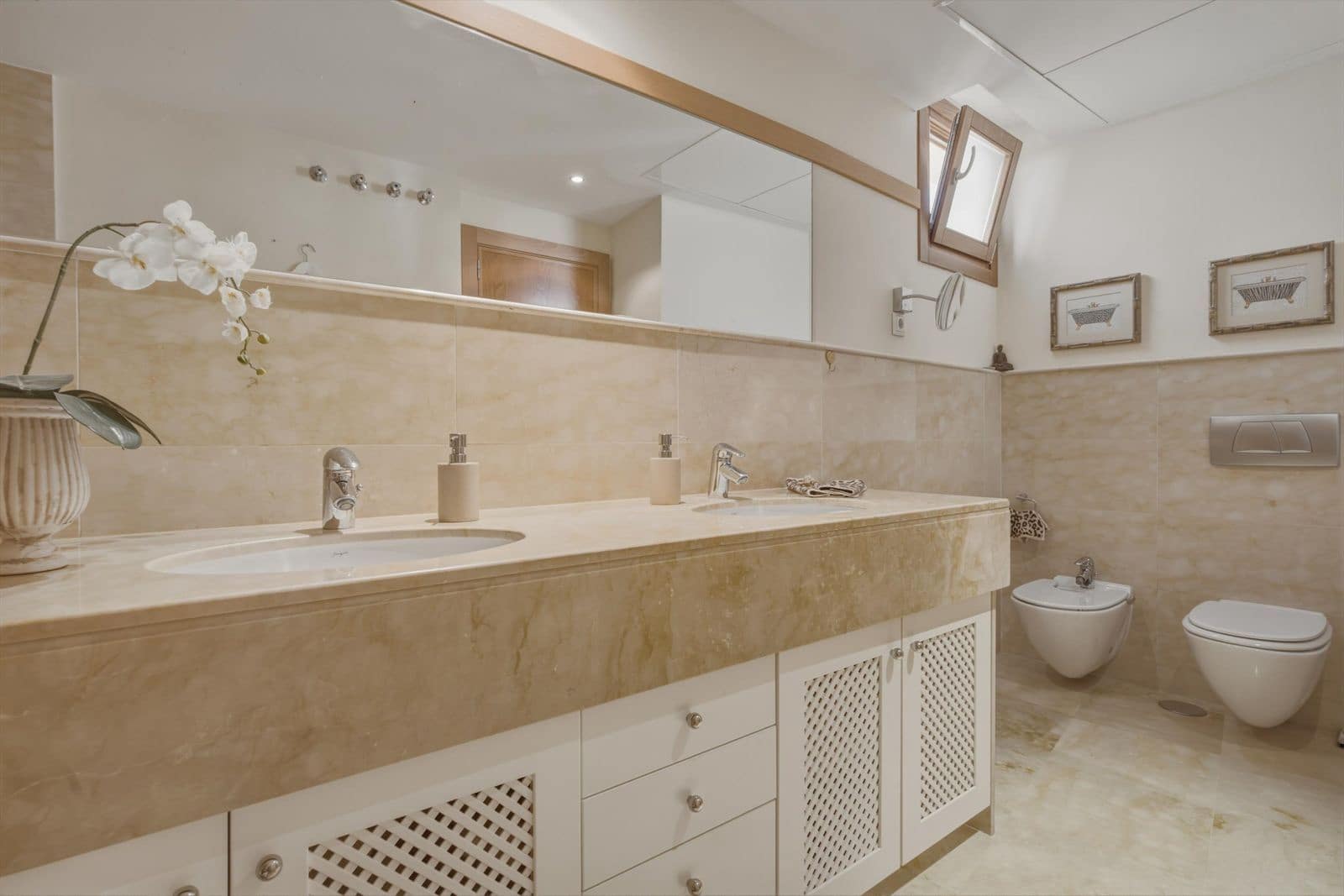 3 sovrum Lägenhet till salu i Los Monteros - 550 000 € (Ref: 9967371)