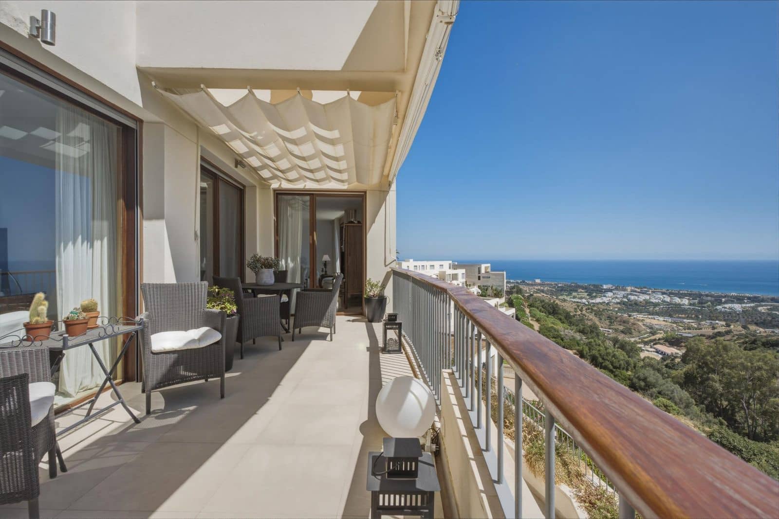 3 sovrum Lägenhet till salu i Los Monteros - 550 000 € (Ref: 9967371)