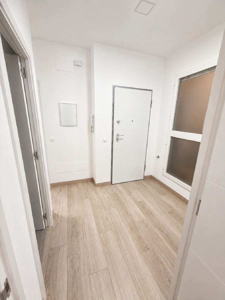 3 sovrum Lägenhet till salu i Malaga stad - 472 500 € (Ref: 9967372)