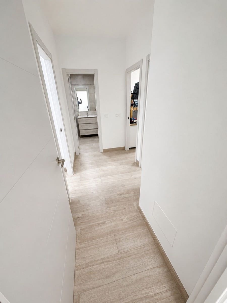 3 sovrum Lägenhet till salu i Malaga stad - 472 500 € (Ref: 9967372)