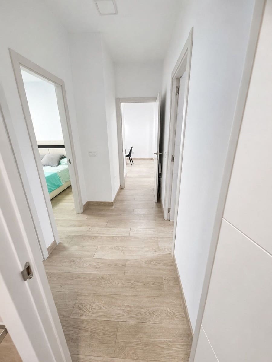 3 sovrum Lägenhet till salu i Malaga stad - 472 500 € (Ref: 9967372)