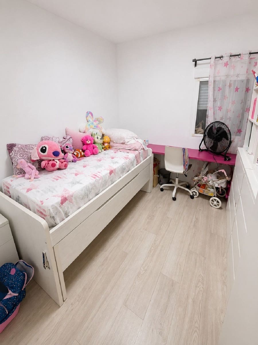 3 sovrum Lägenhet till salu i Malaga stad - 472 500 € (Ref: 9967372)
