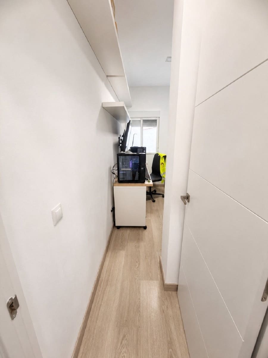 3 sovrum Lägenhet till salu i Malaga stad - 472 500 € (Ref: 9967372)