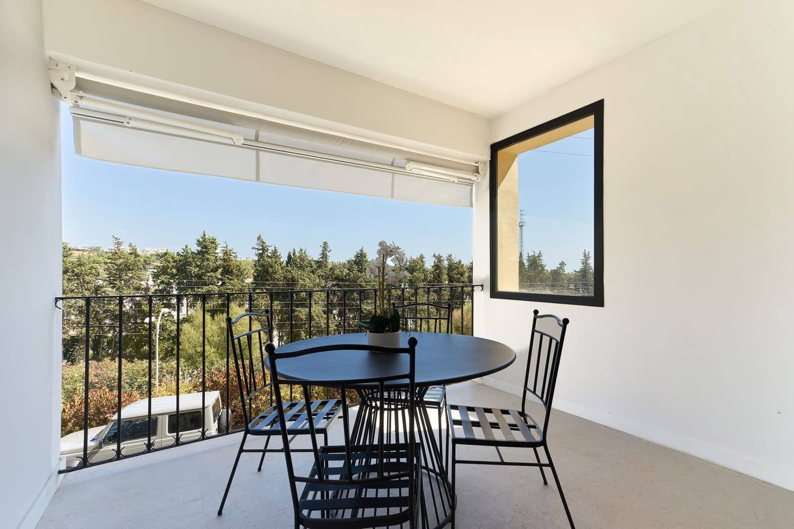 4 makuuhuone Omakotitalo myytävänä paikassa Nueva Andalucia - 1 650 000 € (Ref: 9967373)