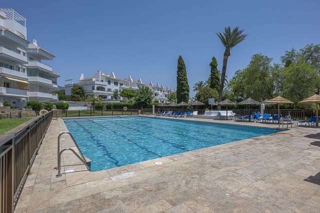 2 soverom Leilighet til salgs i Puerto Banus, Marbella - € 629 000 (Ref: 9967374)