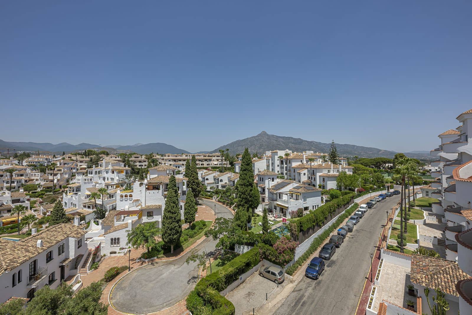 2 soverom Leilighet til salgs i Puerto Banus - € 629 000 (Ref: 9967374)
