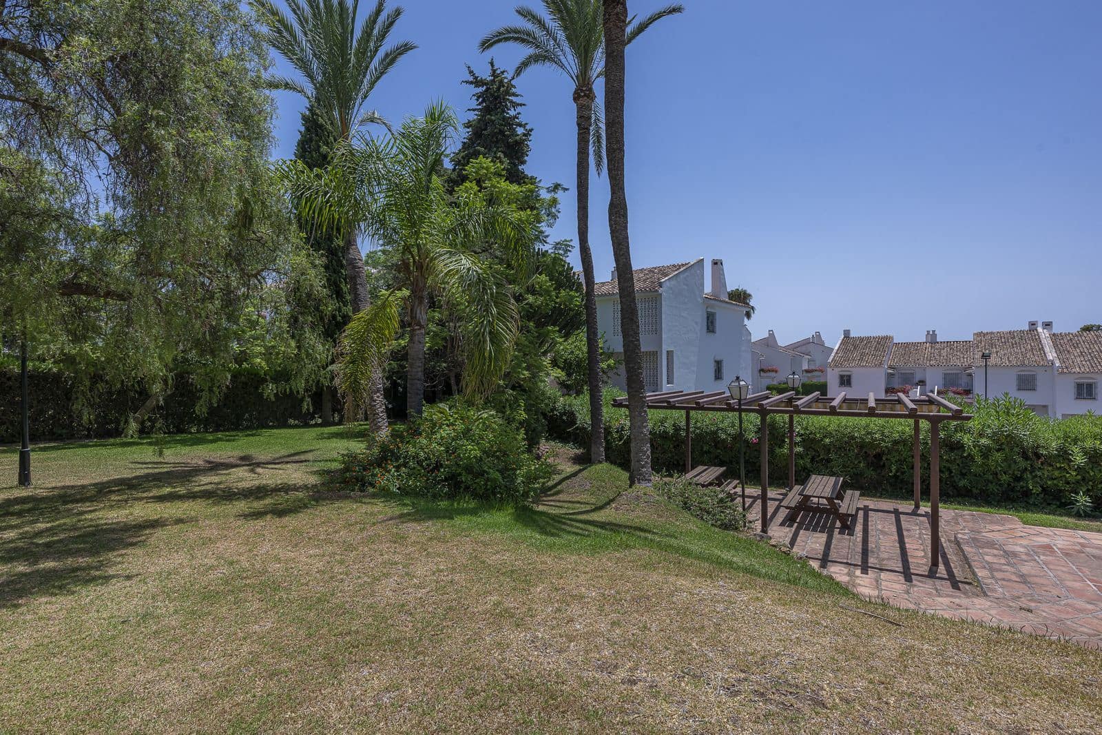 2 soverom Leilighet til salgs i Puerto Banus - € 629 000 (Ref: 9967374)