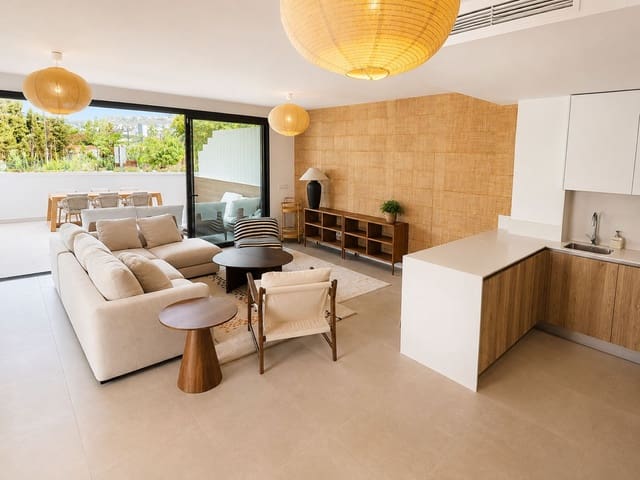 3 sypialnia Dom na sprzedaż w Miasto Málaga - 785 000 € (Ref: 9967378)
