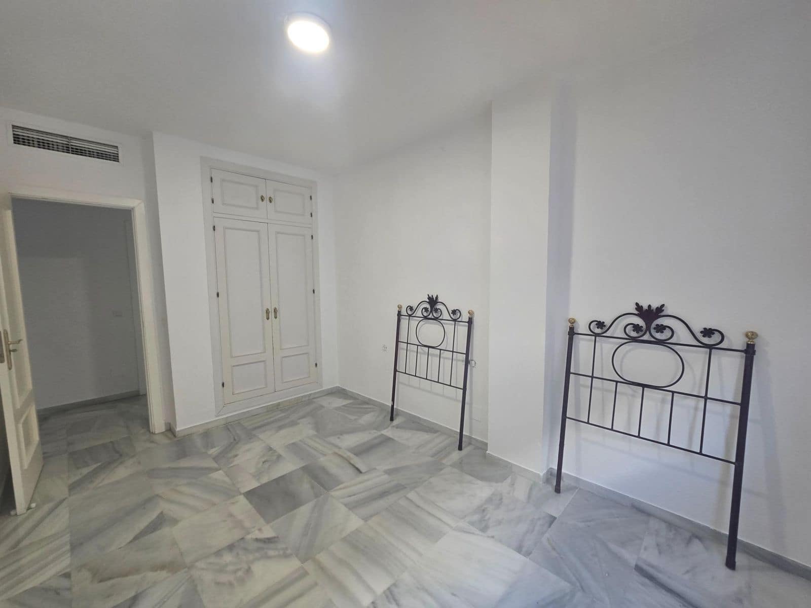 3 bedroom Apartment for sale in Torrequebrada - € 425,000 (Ref: 9967380)
