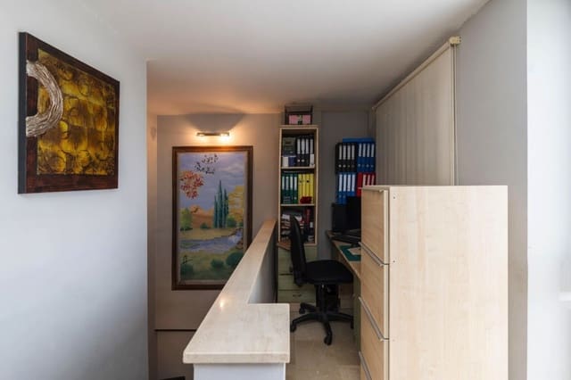 Ático de 3 habitaciones en Bel-Air, Estepona en venta - 680.000 € (Ref: 9967381)