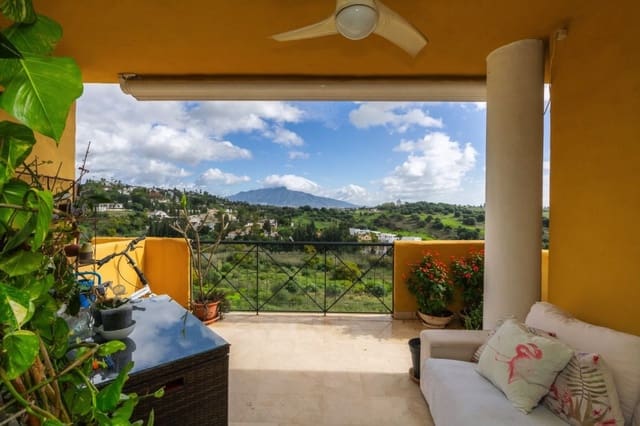 Ático de 3 habitaciones en Bel-Air, Estepona en venta - 680.000 € (Ref: 9967381)
