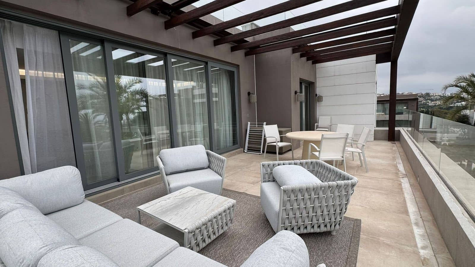 2 sovrum Takvåning till salu i Cancelada - 730 000 € (Ref: 9967386)