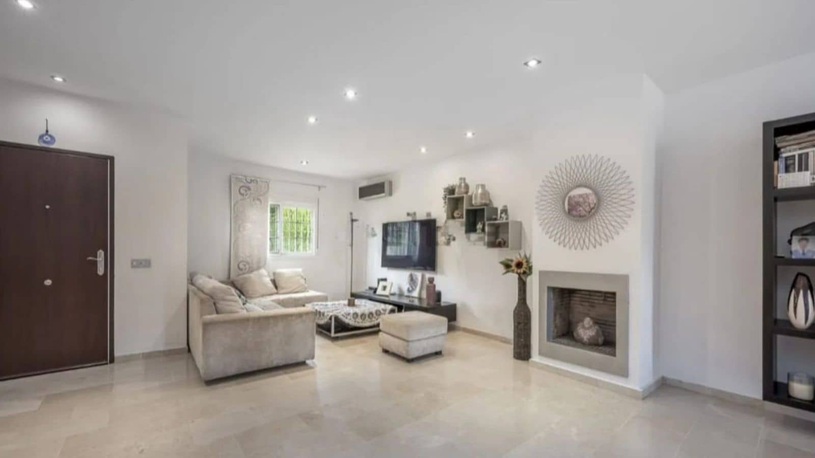 3 soveværelse Byhus til salg i Estepona - € 375.000 (Ref: 9967388)
