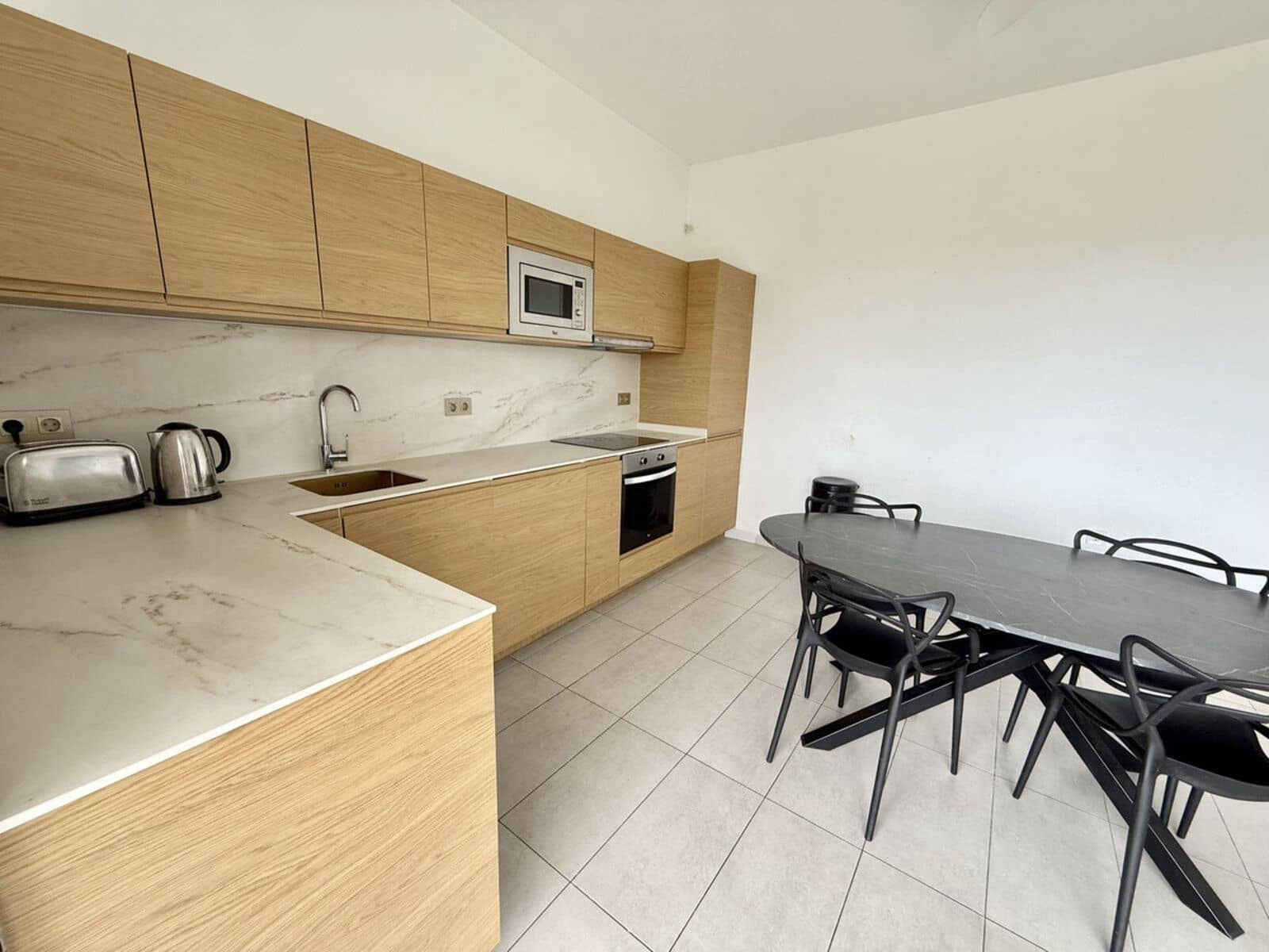 3 slaapkamer Appartement te koop in Calahonda - € 320.000 (Ref: 9967389)