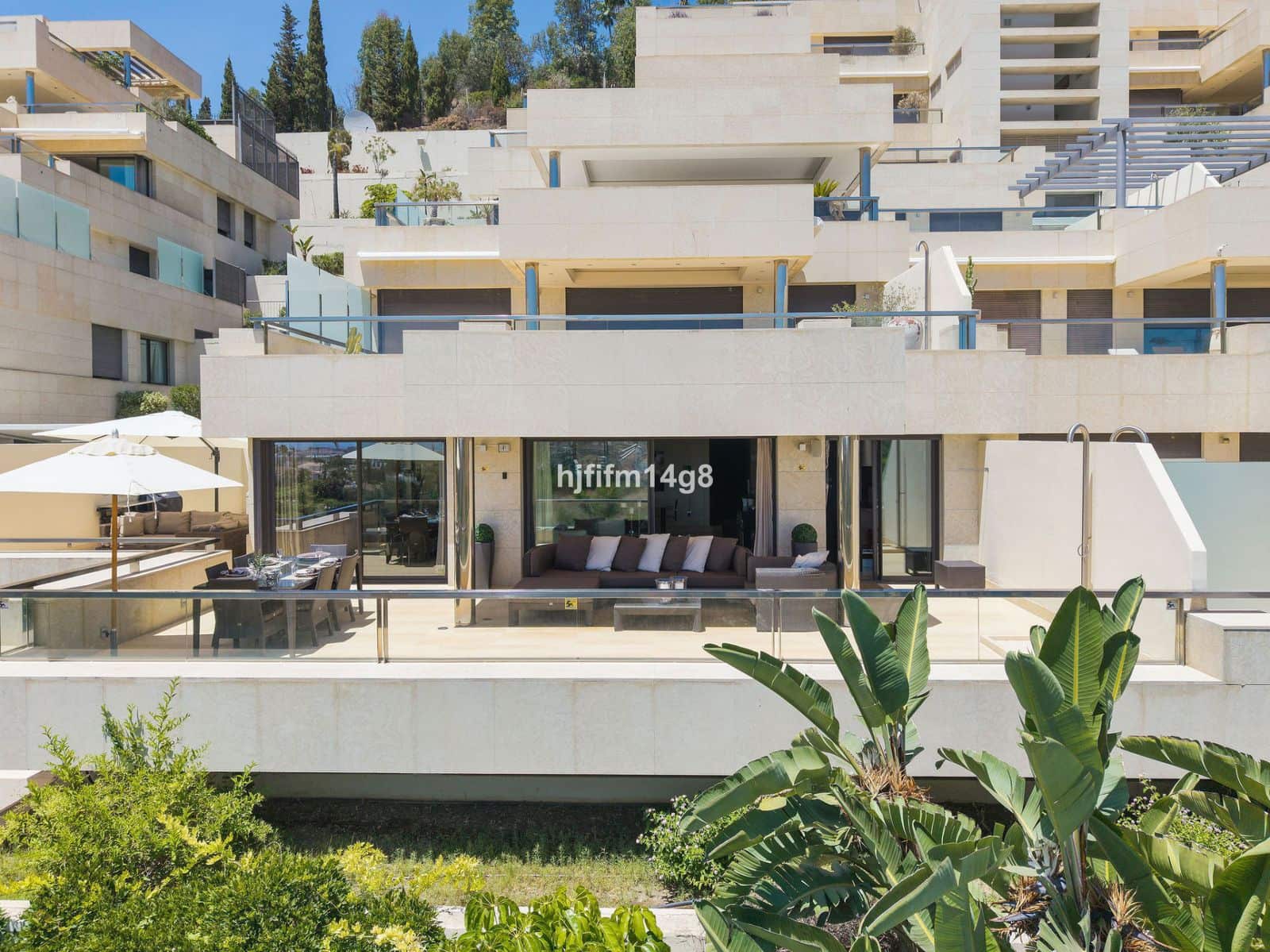 2 soveværelse Lejlighed til salg i Nueva Andalucia - € 975.000 (Ref: 9967395)