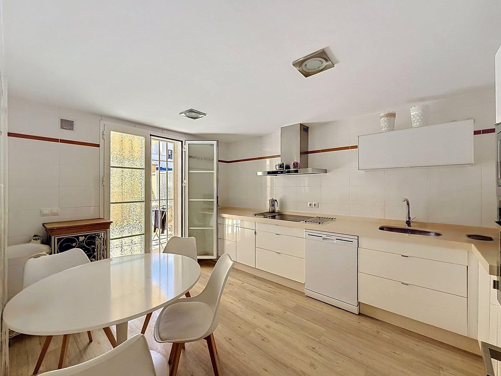 4 bedroom Townhouse for sale in Torremolinos - € 620,000 (Ref: 9967400)