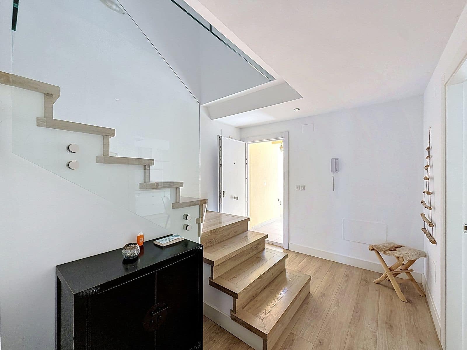 4 bedroom Townhouse for sale in Torremolinos - € 620,000 (Ref: 9967400)