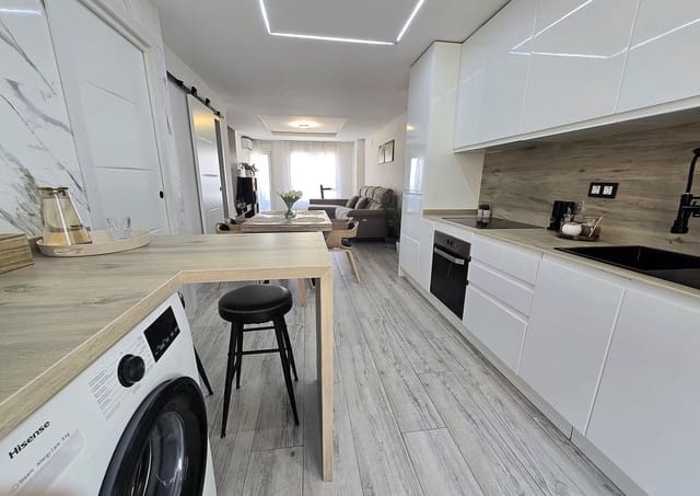 4 camera da letto Appartamento in vendita in Carretera de Cadiz, Malaga città - 596.000 € (Rif: 9967402)