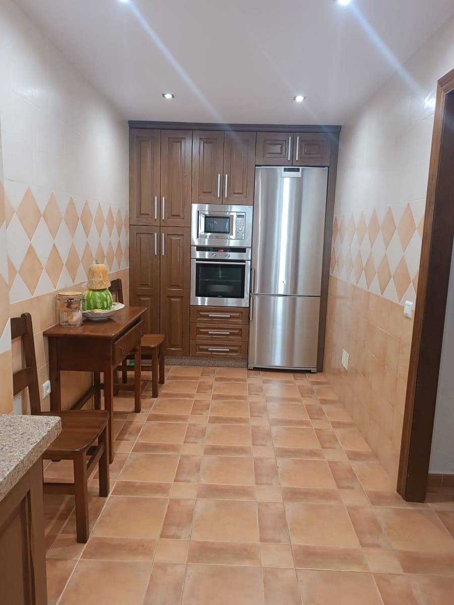3 soveværelse Byhus til salg i Estepona - € 419.000 (Ref: 9967409)