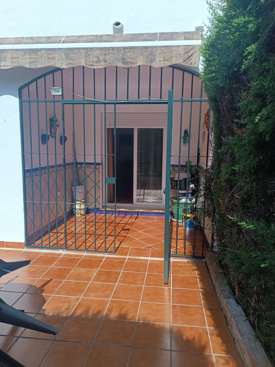 3 soveværelse Byhus til salg i Estepona - € 419.000 (Ref: 9967409)