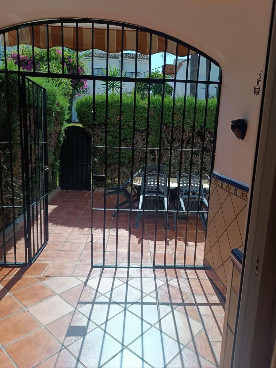 3 soveværelse Byhus til salg i Estepona - € 419.000 (Ref: 9967409)