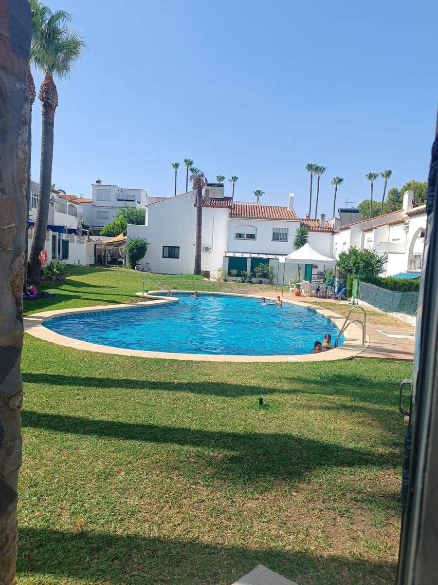 3 soveværelse Byhus til salg i Estepona - € 419.000 (Ref: 9967409)