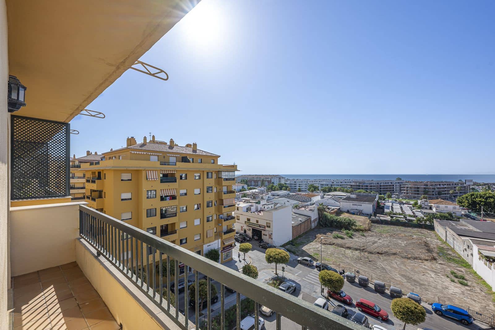 3 bedroom Apartment for sale in San Pedro de Alcantara - € 649,000 (Ref: 9967410)