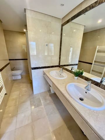 3 makuuhuone Omakotitalo myytävänä paikassa Nueva Andalucia, Marbella - 780 000 € (Ref: 9967414)