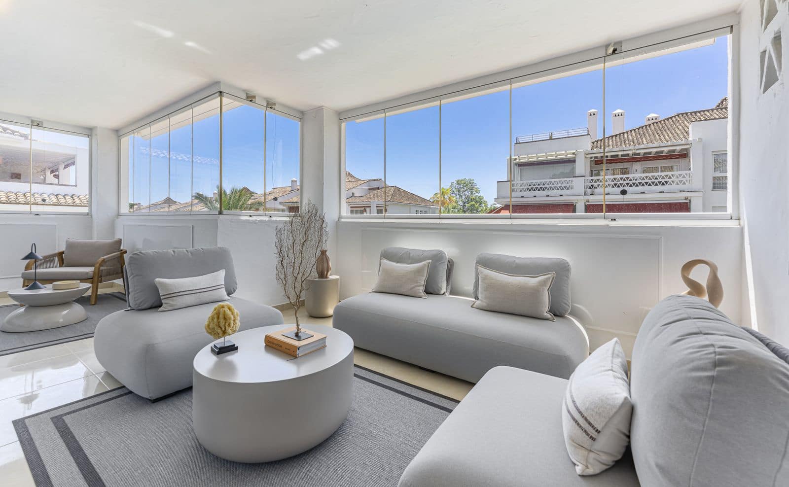 2 chambre Appartement à vendre à Golden Mile - 1 350 000 € (Ref: 9967415)