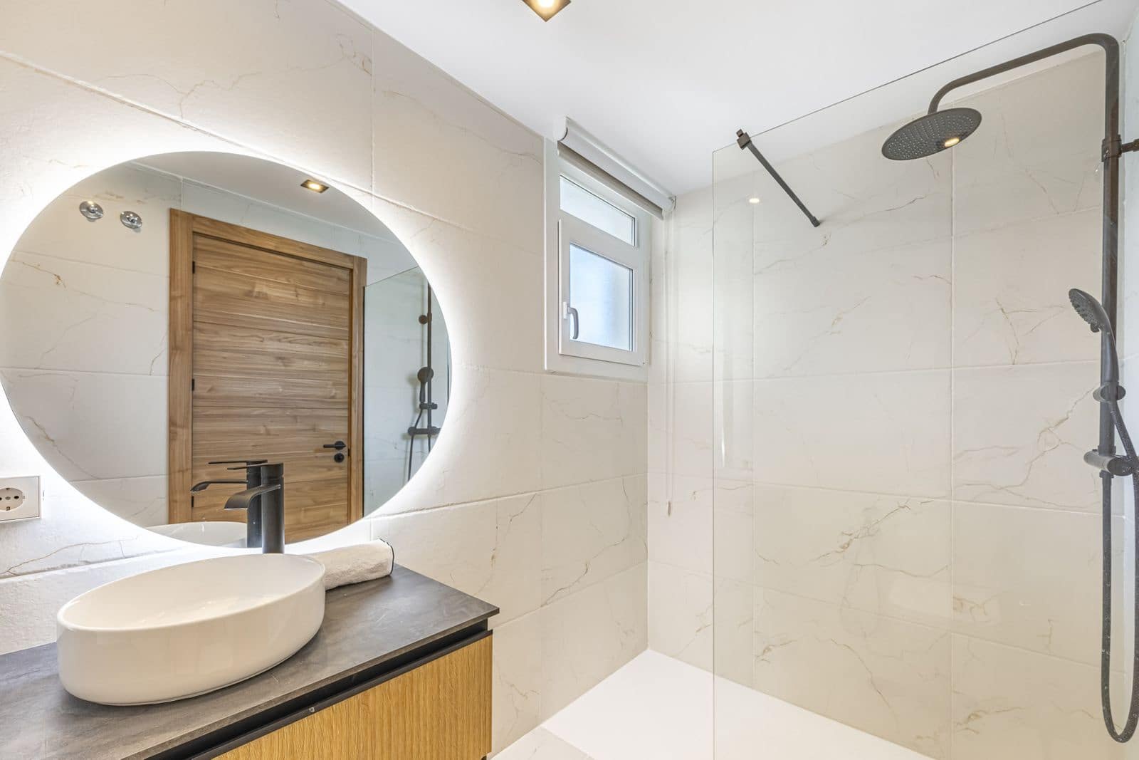 2 chambre Appartement à vendre à Golden Mile - 1 350 000 € (Ref: 9967415)