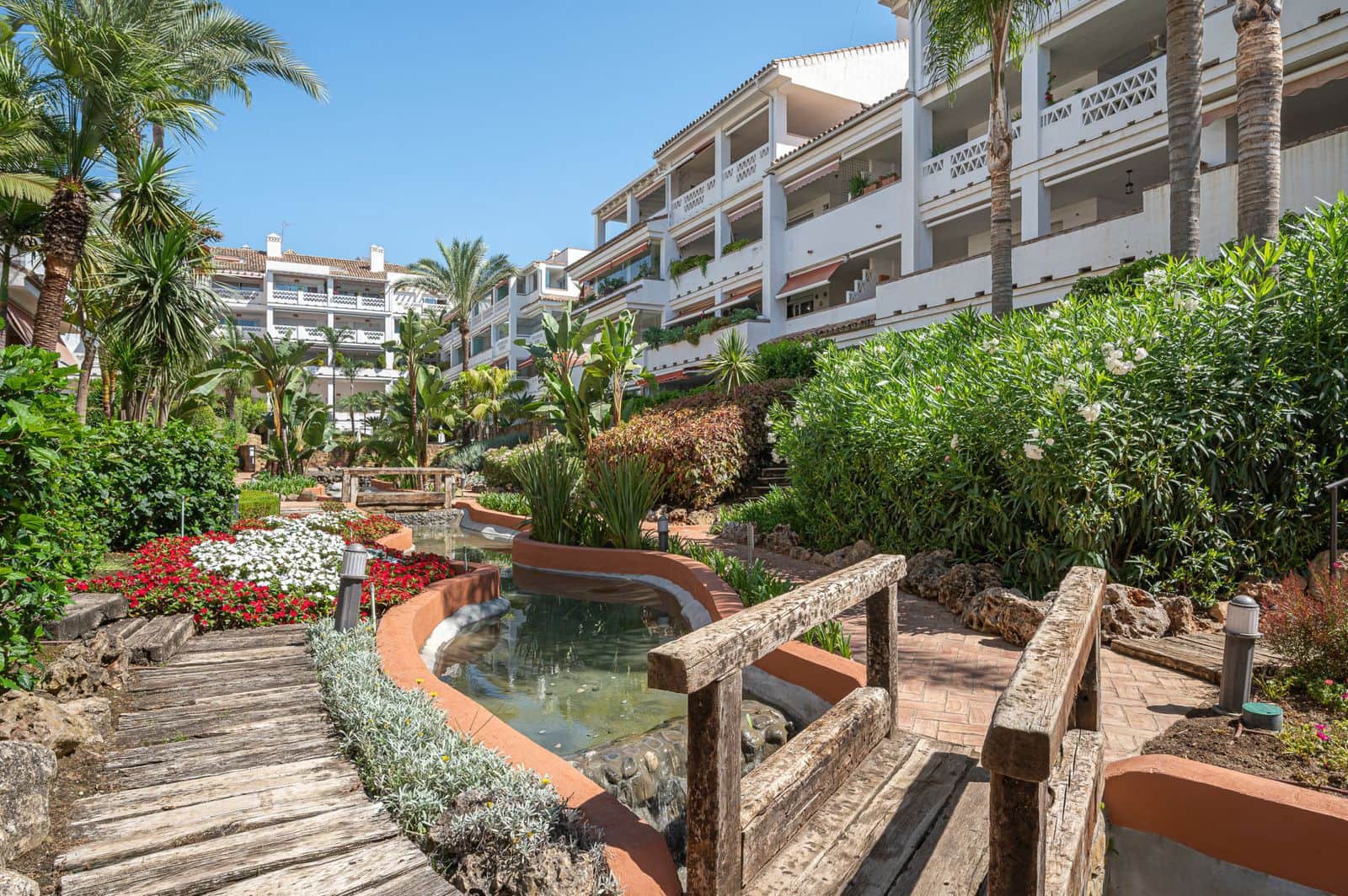 2 chambre Appartement à vendre à Golden Mile - 1 350 000 € (Ref: 9967415)