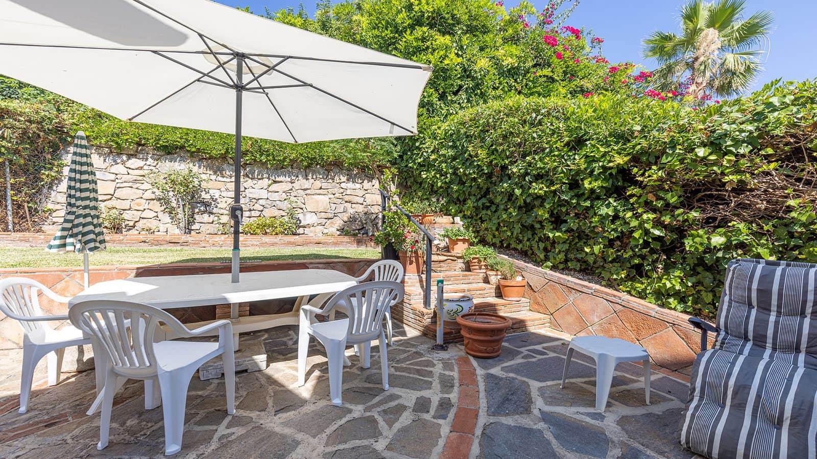 3 bedroom Villa for sale in Manilva - € 380,000 (Ref: 9967418)