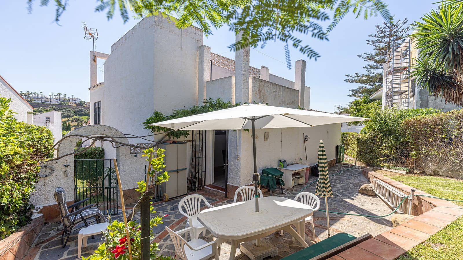 3 bedroom Villa for sale in Manilva - € 380,000 (Ref: 9967418)
