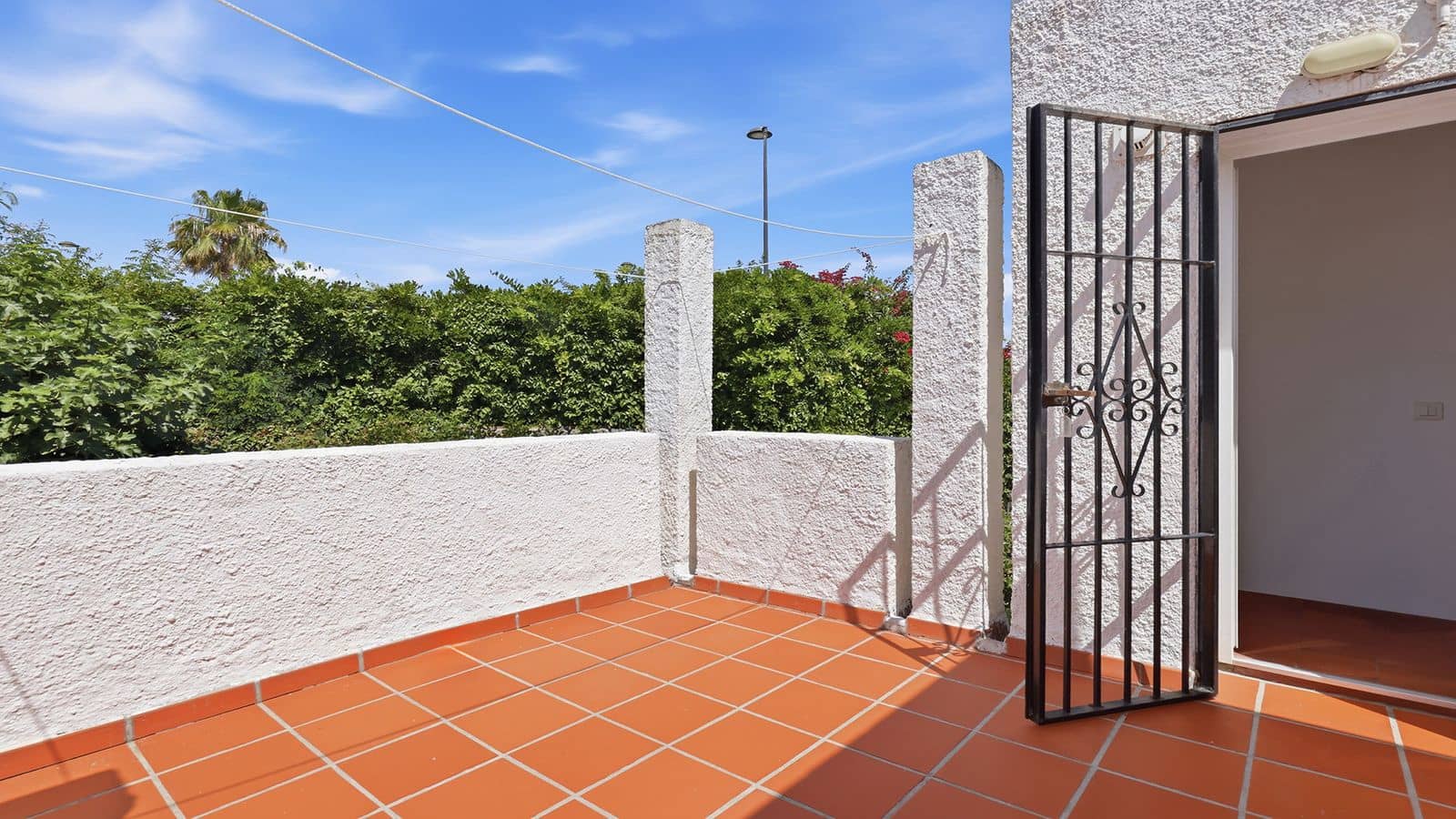 3 bedroom Villa for sale in Manilva - € 380,000 (Ref: 9967418)