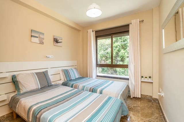 2 slaapkamer Appartement te koop in Selwo, Estepona - € 318.000 (Ref: 9967424)